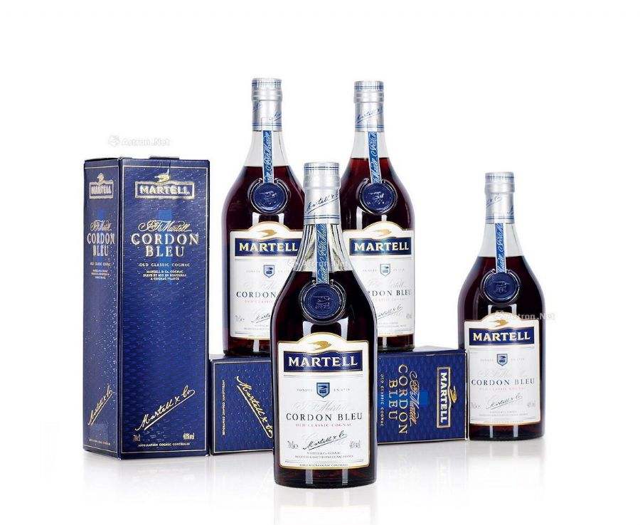 马爹利蓝带洋酒鉴别方法